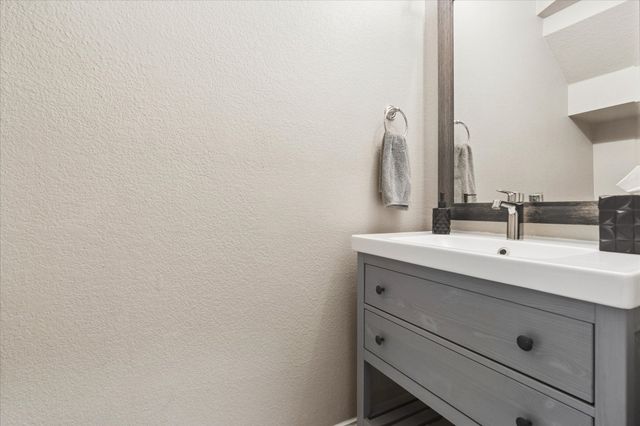 5921 Logan Drive, Plano, TX 75094