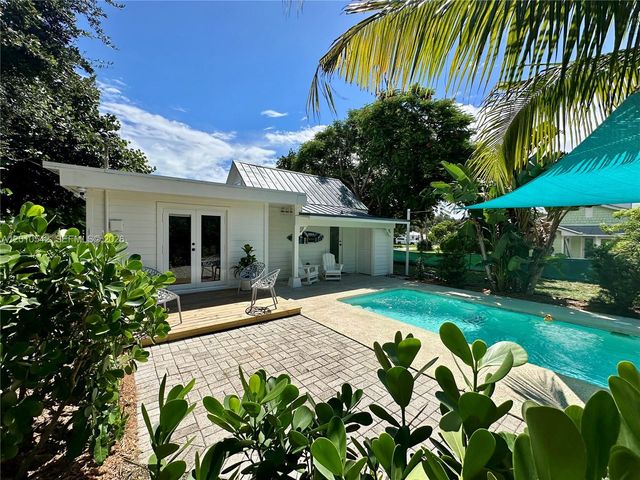 2287 NE Patrician St, Jensen Beach, FL 34957