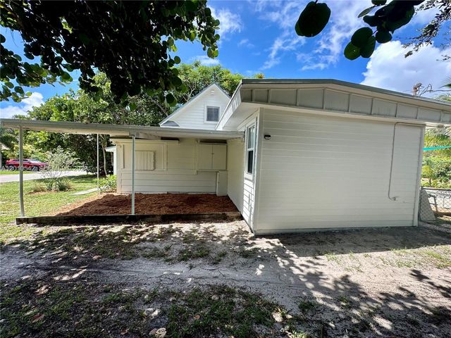 2287 NE Patrician St, Jensen Beach, FL 34957