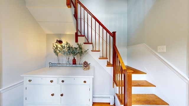 375 Linebrook Rd, Ipswich, MA 01938