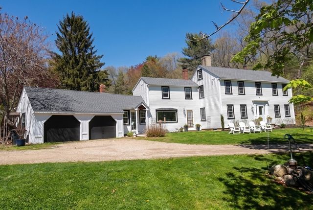 375 Linebrook Rd, Ipswich, MA 01938
