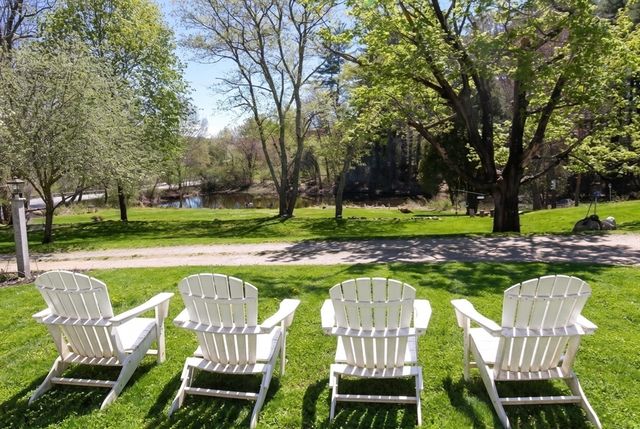 375 Linebrook Rd, Ipswich, MA 01938