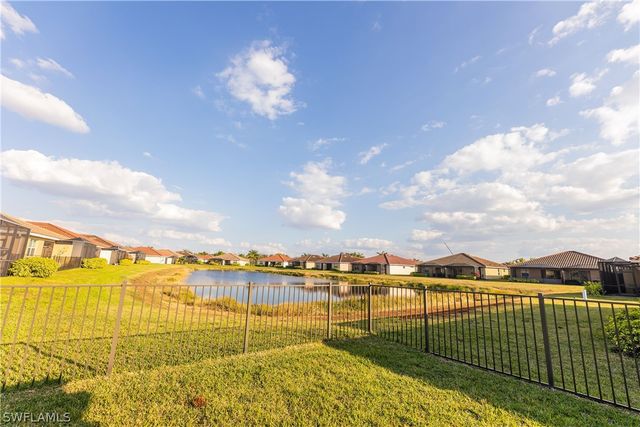 1645 Alameda DR, Naples, FL 34120