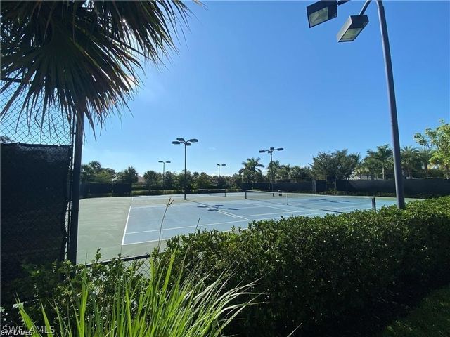 1645 Alameda DR, Naples, FL 34120