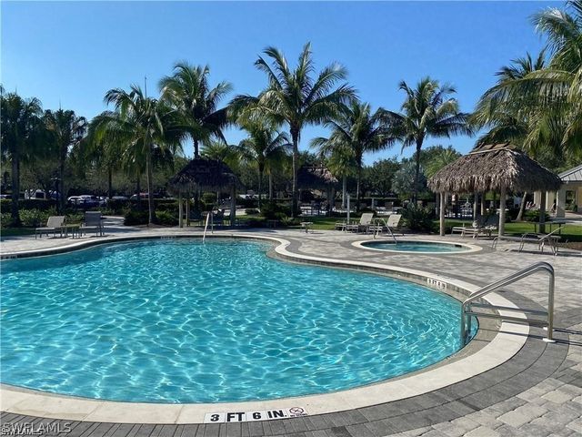 1645 Alameda DR, Naples, FL 34120