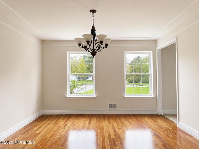 14 Aspen Court, Jackson, NJ 08527