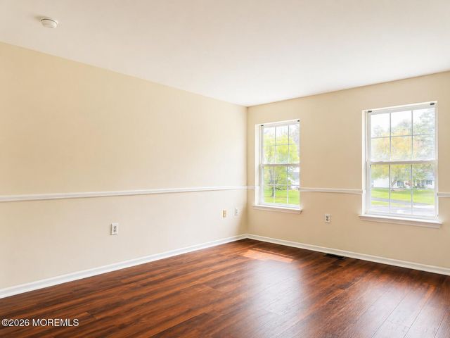 14 Aspen Court, Jackson, NJ 08527