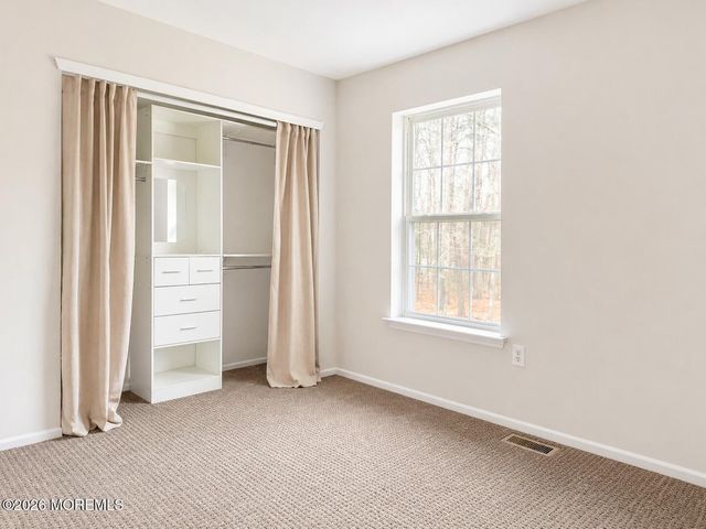 14 Aspen Court, Jackson, NJ 08527