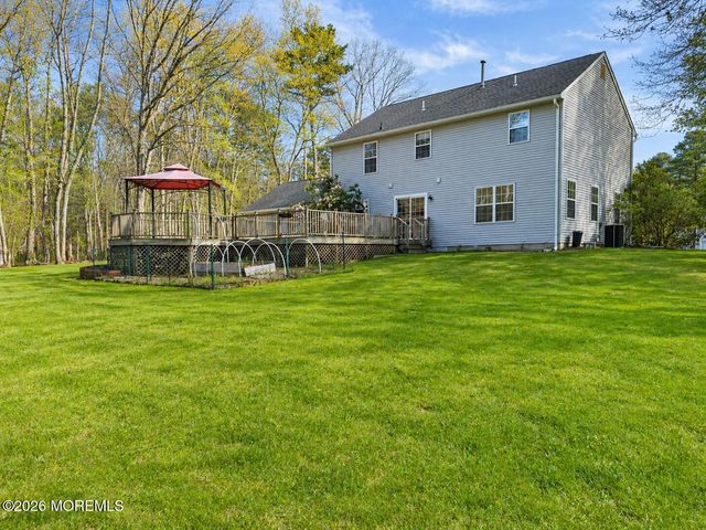 14 Aspen Court, Jackson, NJ 08527