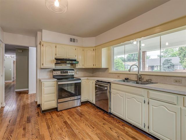 2620 NW 46th Street, Oklahoma City, OK 73112