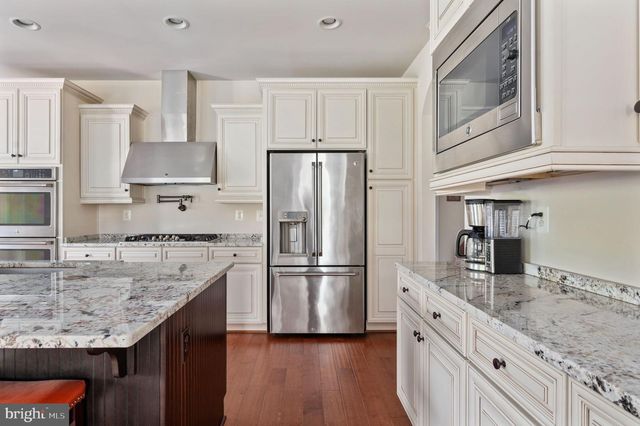 9904 S HARRIS FARM RD, Spotsylvania, VA 22553
