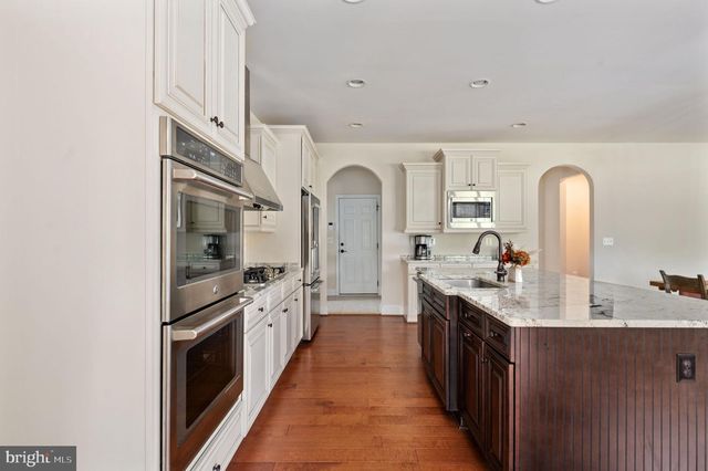 9904 S HARRIS FARM RD, Spotsylvania, VA 22553