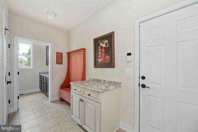 9904 S HARRIS FARM RD, Spotsylvania, VA 22553
