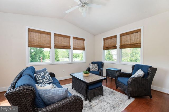 9904 S HARRIS FARM RD, Spotsylvania, VA 22553