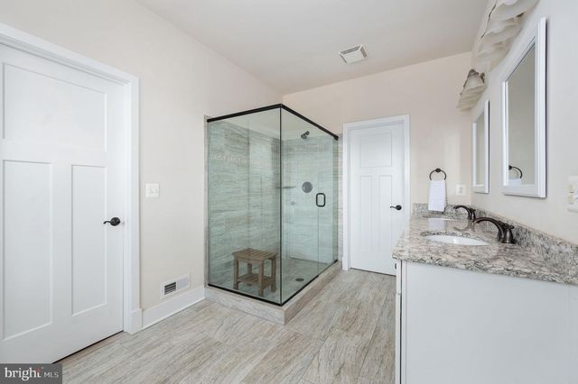 9904 S HARRIS FARM RD, Spotsylvania, VA 22553