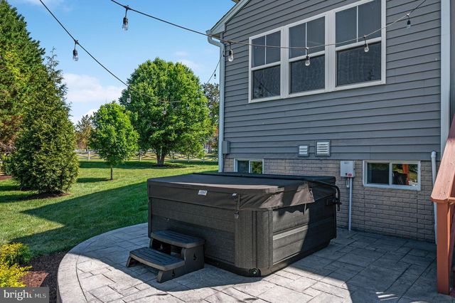 9904 S HARRIS FARM RD, Spotsylvania, VA 22553