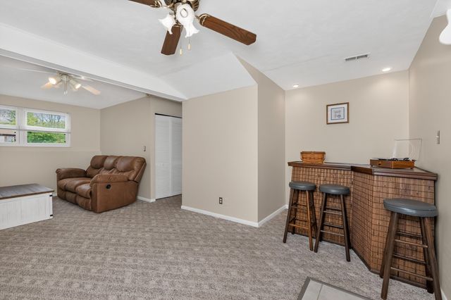 1586 Hickory Hill Court, Florence, KY 41022