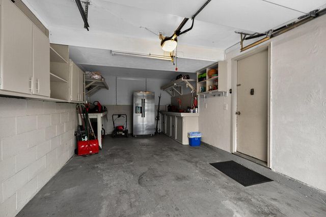 1586 Hickory Hill Court, Florence, KY 41022