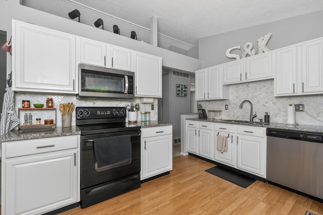 1586 Hickory Hill Court, Florence, KY 41022