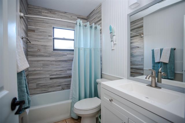 2719 FOREST KNOLL DRIVE, Sarasota, FL 34232
