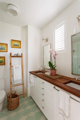 3308 Jasper Boulevard, Sullivans Island, SC 29482