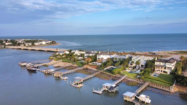 3308 Jasper Boulevard, Sullivans Island, SC 29482