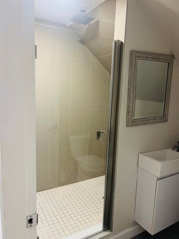 67 Middle Street Bb, Manchester, NH 03101