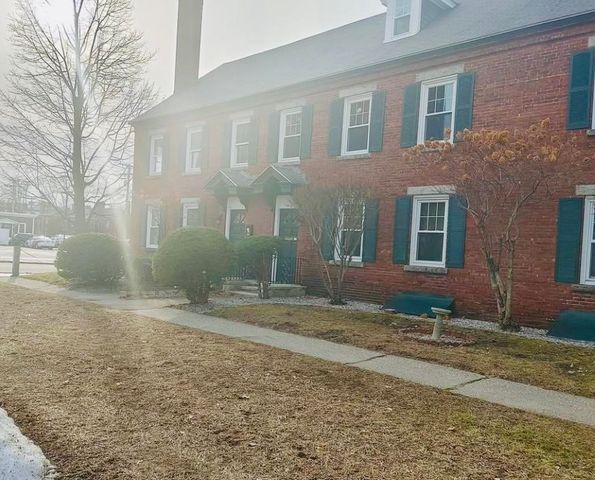 67 Middle Street Bb, Manchester, NH 03101