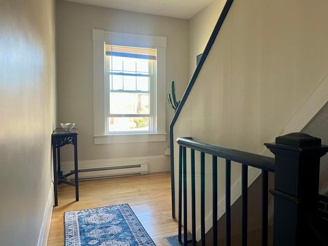 67 Middle Street Bb, Manchester, NH 03101