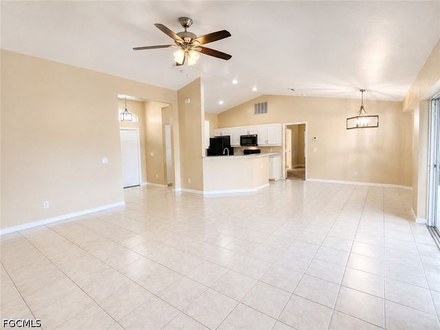 306 SE 8th PL, Cape Coral, FL 33990