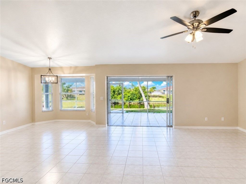 306 SE 8th PL, Cape Coral, FL 33990