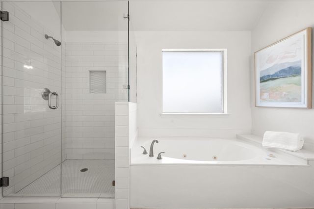 1213 Thistle Hill Trail, Weatherford, TX 76087