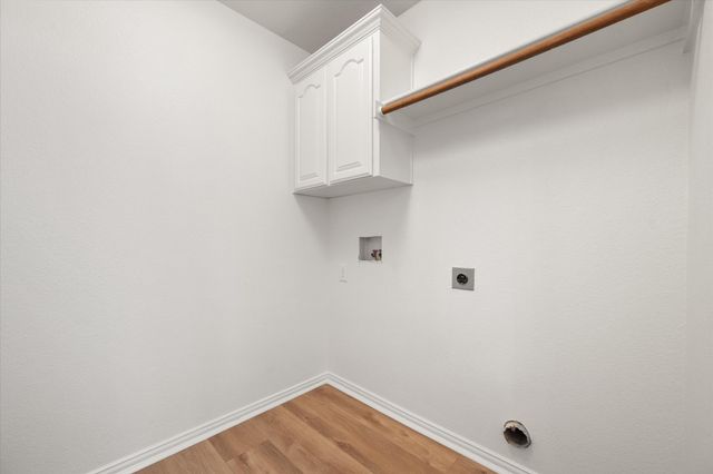 1213 Thistle Hill Trail, Weatherford, TX 76087