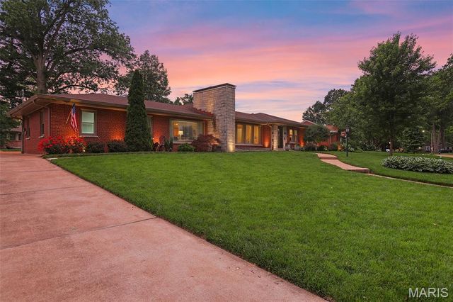 68 Willmore Road, St Louis, MO 63109