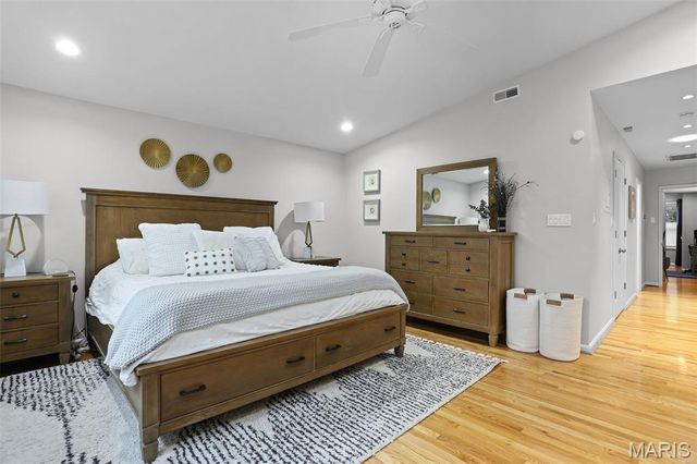 68 Willmore Road, St Louis, MO 63109