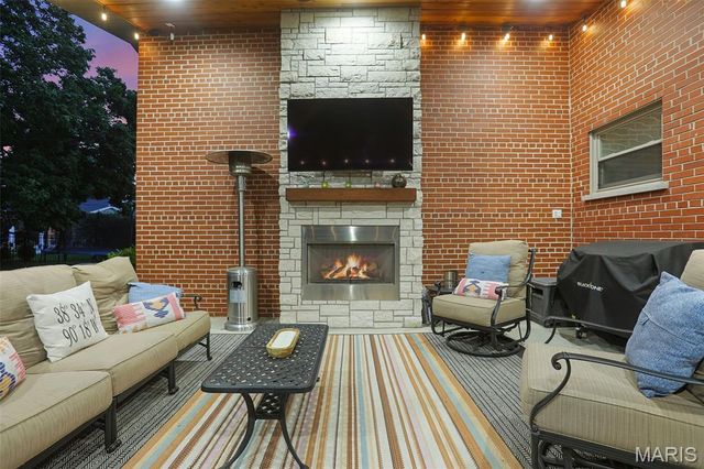 68 Willmore Road, St Louis, MO 63109