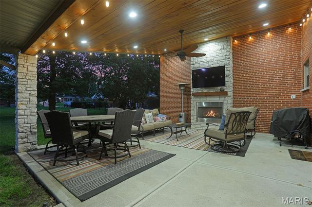 68 Willmore Road, St Louis, MO 63109