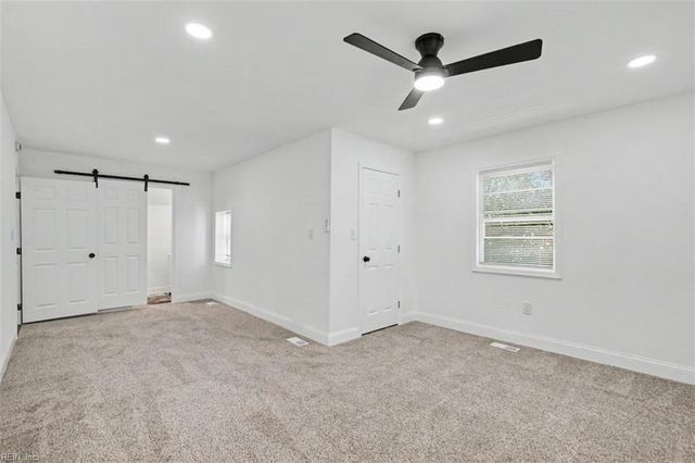 8206 McCloy RD, Norfolk, VA 23505