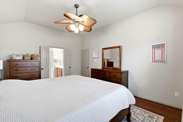 3233 Emma Lake Court, Dickinson, TX 77539