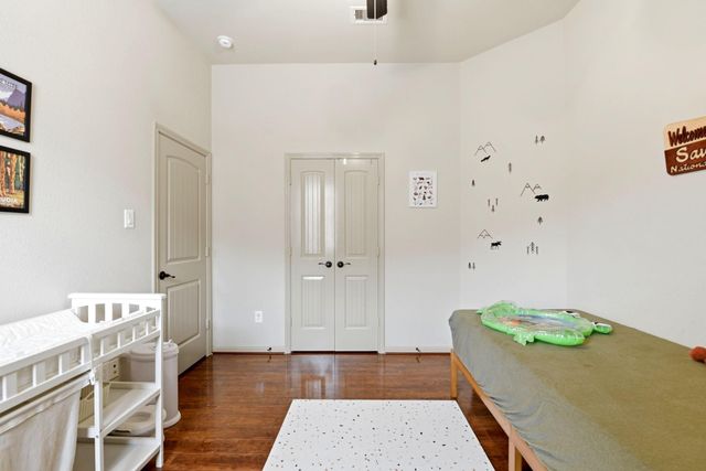 3233 Emma Lake Court, Dickinson, TX 77539