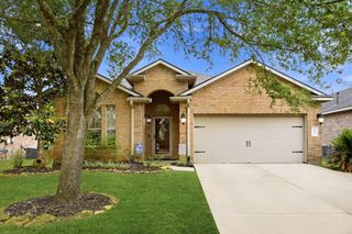 3233 Emma Lake Court, Dickinson, TX 77539