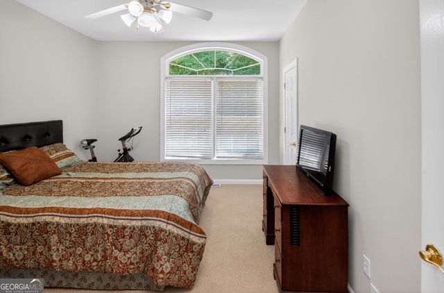 72 Lake Court, Jefferson, GA 30549