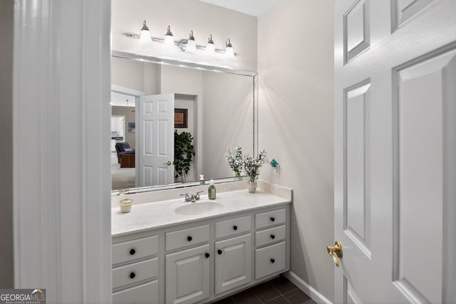 72 Lake Court, Jefferson, GA 30549