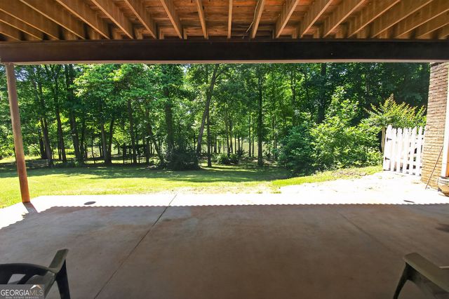 72 Lake Court, Jefferson, GA 30549