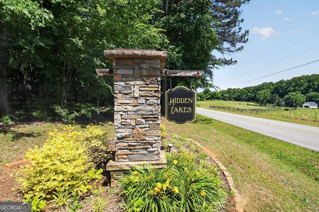 72 Lake Court, Jefferson, GA 30549
