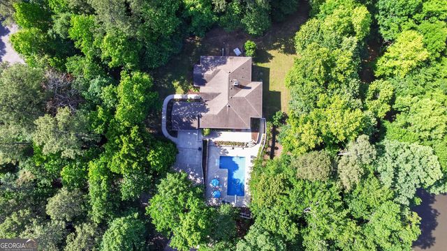 72 Lake Court, Jefferson, GA 30549