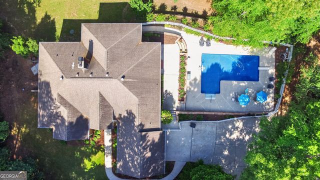 72 Lake Court, Jefferson, GA 30549