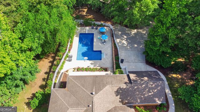 72 Lake Court, Jefferson, GA 30549