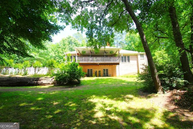 72 Lake Court, Jefferson, GA 30549