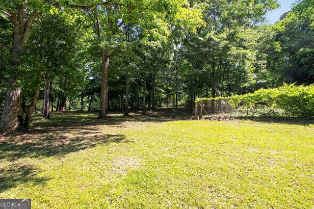 72 Lake Court, Jefferson, GA 30549